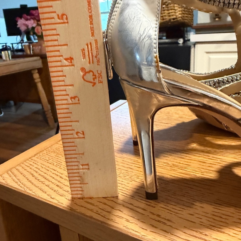 Antonio Melani Silver rhinestone formal Strappy Heels - Picture 6 of 11